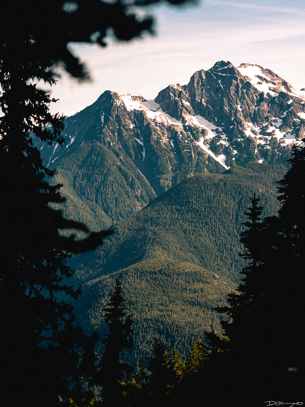 Landscape and portrait photos from a July 2020 trip to the North Cascades. Sourdough Mountain, Diablo Lake, Ross Lake and more.